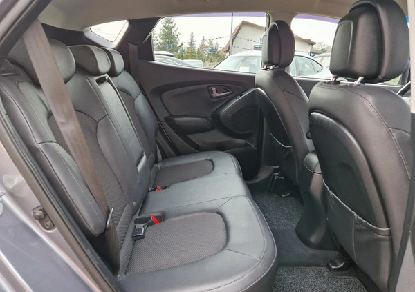 Hyundai ix35 cena 58900 przebieg: 63000, rok produkcji 2014 z Rybnik małe 704